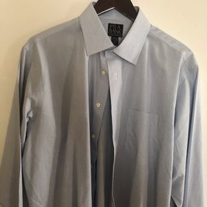 JOS A Bank long sleeved dress shirt